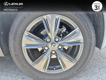 Photo 4 du bon plan LEXUS UX 250h 2WD Luxe MY20 occasion à 25990 €