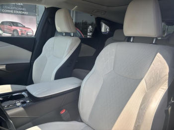 Photo 12 du bon plan LEXUS RX 450h+ 4WD Executive occasion à 73900 €