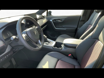 Photo 13 du bon plan SUZUKI Across 2.5 Hybride Rechargeable 306ch Pack 2023 occasion à 38990 €