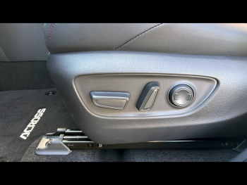 Photo 16 du bon plan SUZUKI Across 2.5 Hybride Rechargeable 306ch Pack 2023 occasion à 38990 €