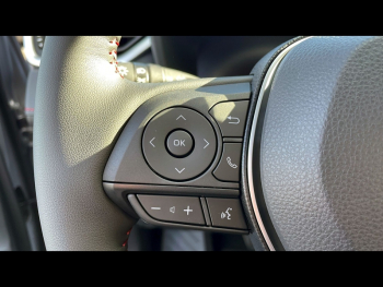 Photo 18 du bon plan SUZUKI Across 2.5 Hybride Rechargeable 306ch Pack 2023 occasion à 38990 €