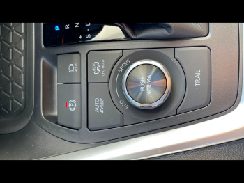 Photo 25 du bon plan SUZUKI Across 2.5 Hybride Rechargeable 306ch Pack 2023 occasion à 38990 €