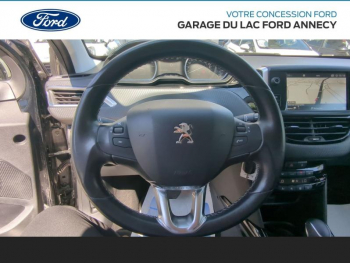 Photo 16 du bon plan PEUGEOT 2008 1.2 PureTech 110ch E6.c Allure S&S EAT6 occasion à 12990 €