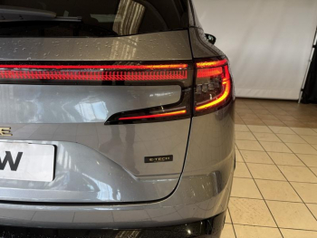 Photo 8 du bon plan RENAULT Austral 1.2 E-Tech full hybrid 200ch Techno - 23 occasion à 34990 €