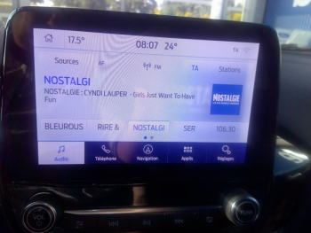 Photo 5 du bon plan FORD Puma 1.0 Flexifuel 125ch S&S mHEV Titanium occasion à 19900 €