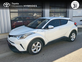 Photo 17 du bon plan TOYOTA C-HR 122h Dynamic Business 2WD E-CVT RC18 occasion à 16990 €