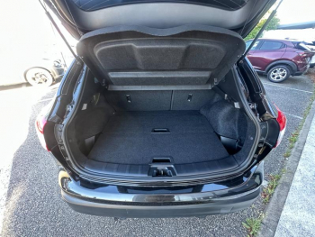 Photo 17 du bon plan NISSAN Qashqai 1.2L DIG-T 115ch N-Vision 129g occasion à 13990 €