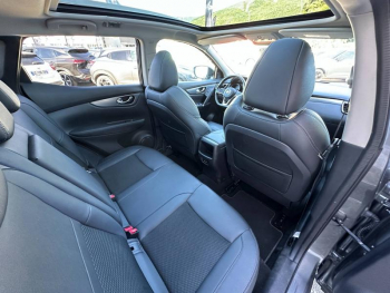 Photo 11 du bon plan NISSAN Qashqai 1.5 dCi 115ch Tekna 2019 Euro6-EVAP occasion à 17990 €