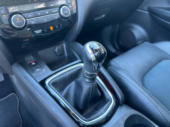 Photo 15 du bon plan NISSAN Qashqai 1.5 dCi 115ch Tekna 2019 Euro6-EVAP occasion à 17990 €