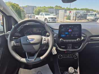Photo 17 du bon plan FORD Fiesta 1.0 EcoBoost 95ch Titanium 5p occasion à 13900 €