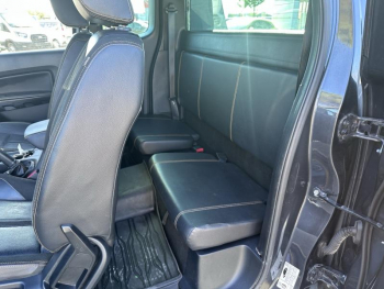 Photo 13 du bon plan FORD Ranger VUL 2.0 TDCi 213ch Super Cab Wildtrak occasion à 28490 €