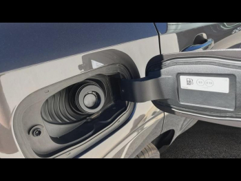 Photo 7 du bon plan VOLVO XC60 T6 Hybride Rechargeable 253 + 145ch Plus Style Dark Geartronic 8 AWD occasion à 69990 €