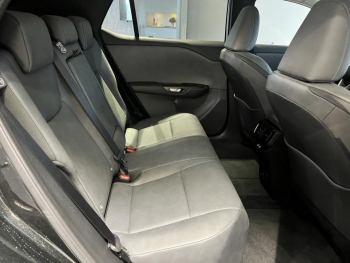 Photo 13 du bon plan LEXUS RZ 450e Luxe occasion à 43900 €