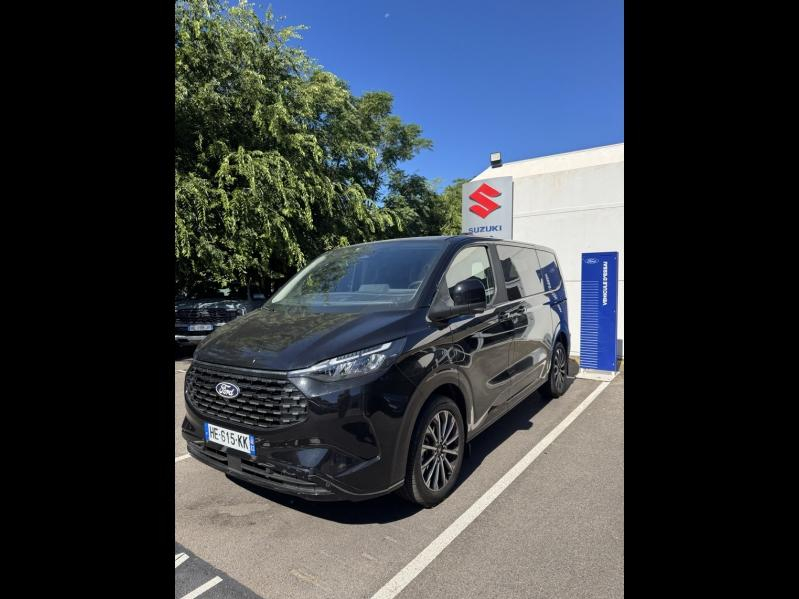 Bon plan FORD Tourneo Custom 340 L1H1 2.5 Duratec 232ch Hybride rechargeable Titanium X CVT occasion à 64490 €