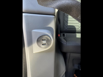 Photo 9 du bon plan FORD Tourneo Custom 340 L1H1 2.5 Duratec 232ch Hybride rechargeable Titanium X CVT occasion à 64490 €