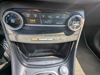 Photo 19 du bon plan FORD Puma 1.0 EcoBoost 125ch mHEV Titanium occasion à 16790 €