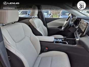 Photo 6 du bon plan LEXUS RX 450h+ 4WD Luxe occasion à 78900 €