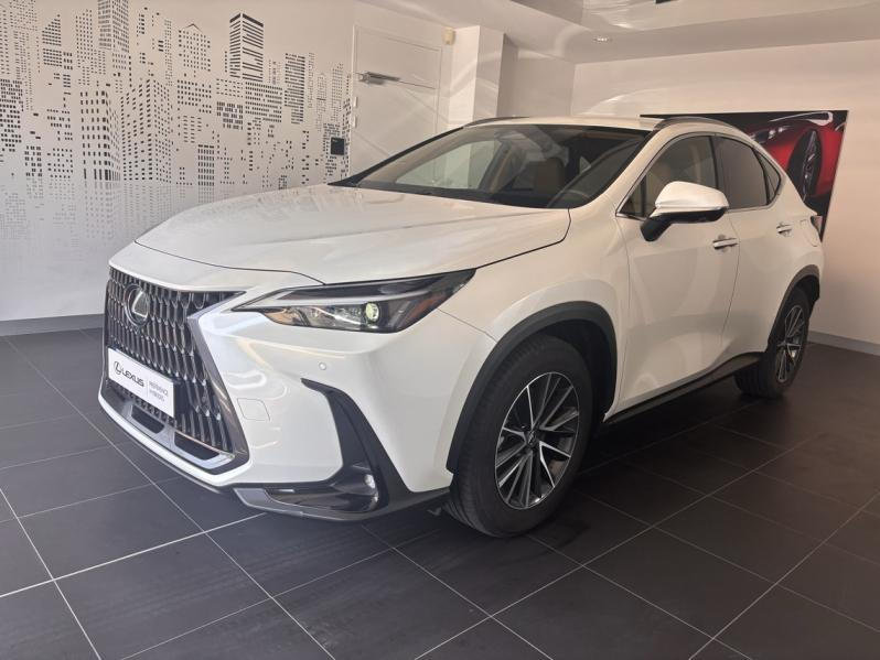 Bon plan LEXUS NX 450h+ Luxe 4WD occasion à 52900 €