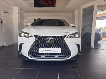 Photo 2 du bon plan LEXUS NX 450h+ Luxe 4WD occasion à 52900 €