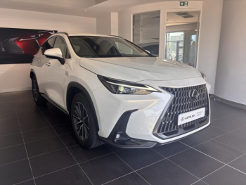 Photo 3 du bon plan LEXUS NX 450h+ Luxe 4WD occasion à 52900 €