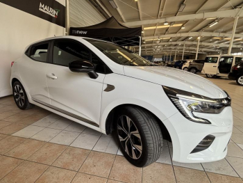 Photo 3 du bon plan RENAULT Clio 1.6 E-Tech hybride 140ch Limited -21N occasion à 16990 €