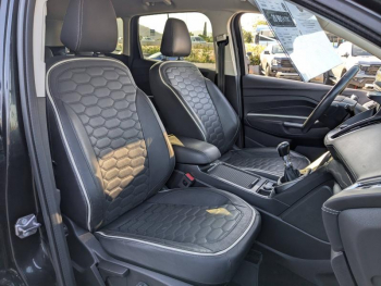 Photo 17 du bon plan FORD Kuga 1.5 Flexifuel-E85 150ch S&S Vignale occasion à 20401 €