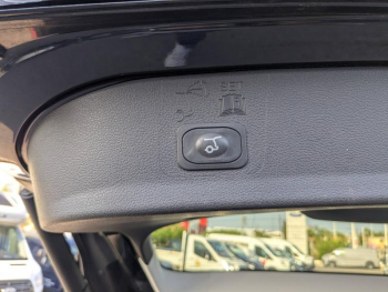 Photo 19 du bon plan FORD Kuga 1.5 Flexifuel-E85 150ch S&S Vignale occasion à 20401 €