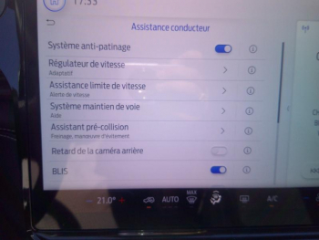 Photo 9 du bon plan FORD Puma 1.0 EcoBoost 125ch S&S mHEV Titanium Business Powershift occasion à 24900 €