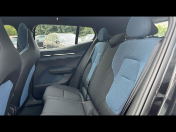 Photo 6 du bon plan VOLVO EX30 Single Extended Range 272ch Ultra occasion à 33900 €