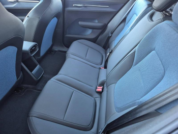 Photo 6 du bon plan VOLVO EX30 Single Extended Range 272ch Ultra occasion à 33990 €