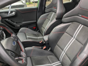 Photo 8 du bon plan FORD Puma 1.5 EcoBoost 200ch S&S ST occasion à 33900 €