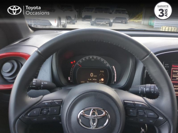 Photo 13 du bon plan TOYOTA Aygo X 1.0 VVT-i 72ch Design MY23 occasion à 14990 €