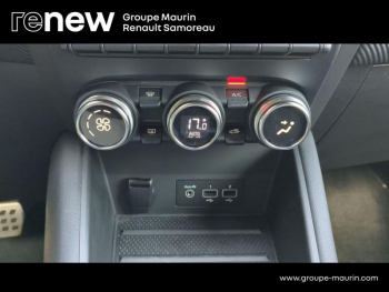 Photo 24 du bon plan RENAULT Captur 1.3 TCe 140ch FAP RS Line EDC -21B occasion à 18900 €