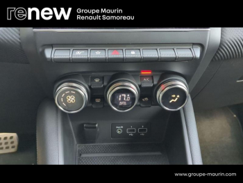 Photo 25 du bon plan RENAULT Captur 1.3 TCe 140ch FAP RS Line EDC -21B occasion à 18900 €