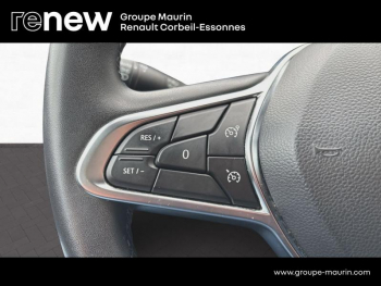 Photo 16 du bon plan RENAULT Captur 1.5 Blue dCi 115ch Zen occasion à 14890 €