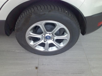 Photo 16 du bon plan FORD EcoSport 1.0 EcoBoost 125ch Titanium Business Euro6.2 occasion à 12900 €
