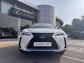 Photo 2 du bon plan LEXUS UX 250h 2WD Premium Edition MY21 occasion à 24990 €