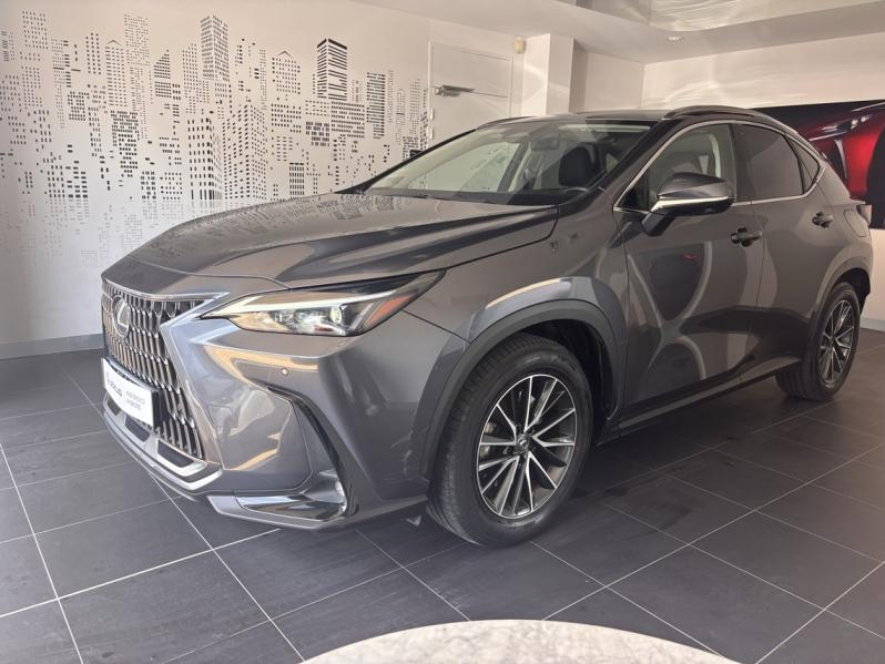 Bon plan LEXUS NX 450h+ Luxe 4WD occasion à 53990 €