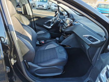 Photo 14 du bon plan PEUGEOT 2008 1.2 PureTech 110ch E6.c Allure S&S EAT6 occasion à 12000 €