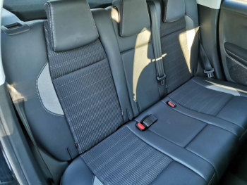 Photo 15 du bon plan PEUGEOT 2008 1.2 PureTech 110ch E6.c Allure S&S EAT6 occasion à 12000 €