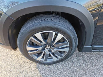 Photo 17 du bon plan PEUGEOT 2008 1.2 PureTech 110ch E6.c Allure S&S EAT6 occasion à 12000 €