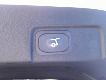 Photo 21 du bon plan FORD Puma 1.0 EcoBoost 125ch mHEV Titanium 6cv occasion à 17900 €