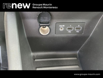 Photo 30 du bon plan RENAULT Clio 1.0 TCe 90ch Limited -21N occasion à 13900 €