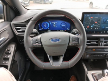 Photo 11 du bon plan FORD Focus 1.0 Flexifuel mHEV 125ch ST-Line Design occasion à 20490 €