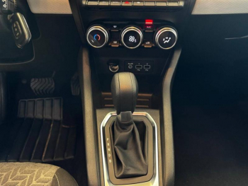 Photo 6 du bon plan RENAULT Clio 1.3 TCe 130ch FAP Intens EDC occasion à 16490 €