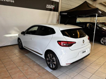 Photo 14 du bon plan RENAULT Clio 1.3 TCe 130ch FAP Intens EDC occasion à 16490 €