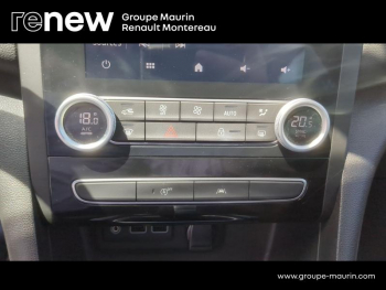 Photo 28 du bon plan RENAULT Megane 1.5 Blue dCi 115ch Intens EDC -21N occasion à 16990 €