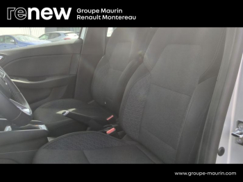 Photo 10 du bon plan RENAULT Clio 1.6 E-Tech 140ch Zen -21 occasion à 16490 €