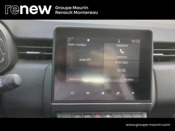 Photo 12 du bon plan RENAULT Clio 1.6 E-Tech 140ch Zen -21 occasion à 16490 €