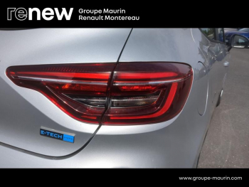 Photo 15 du bon plan RENAULT Clio 1.6 E-Tech 140ch Zen -21 occasion à 16490 €